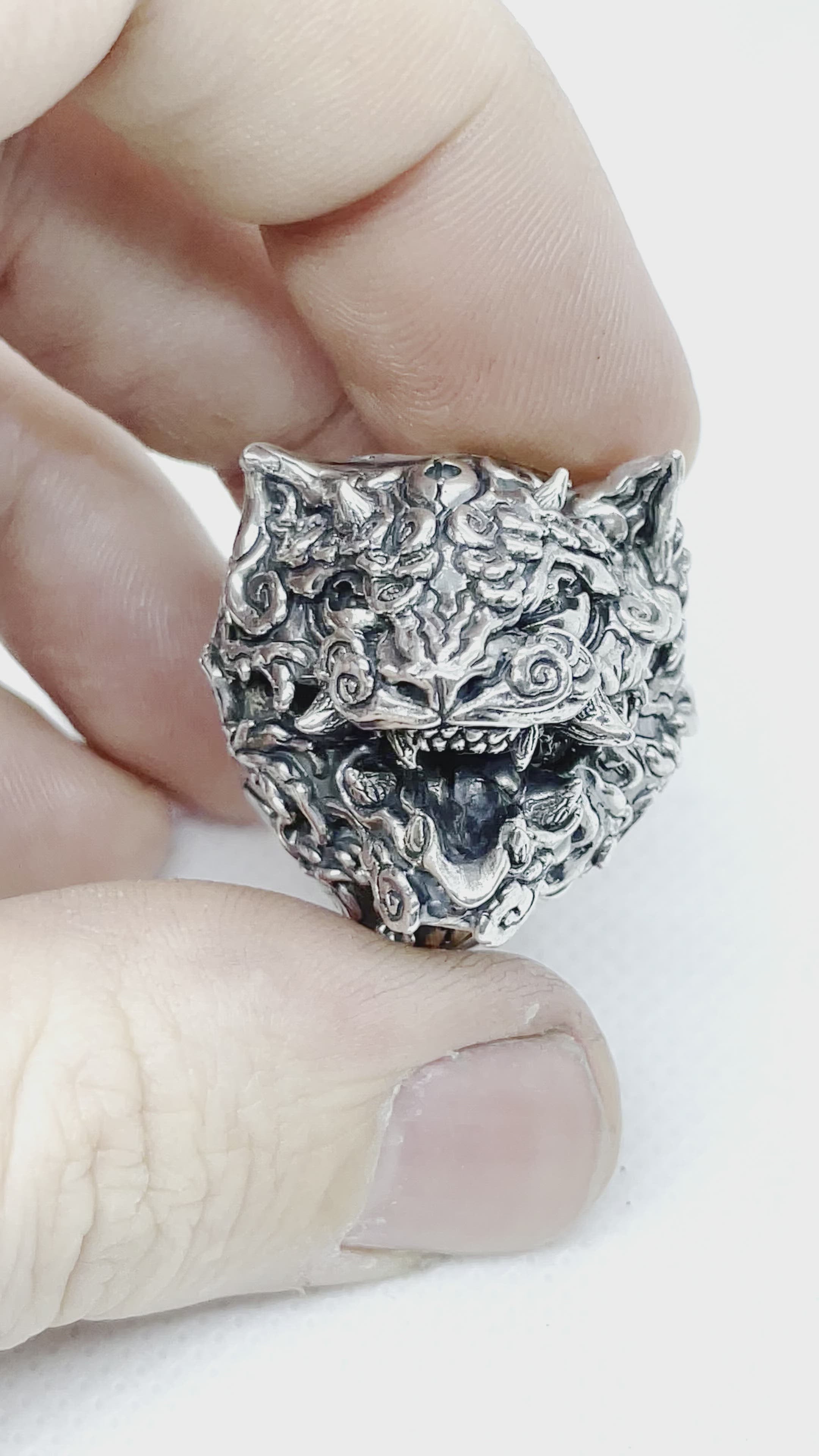Oni Cat