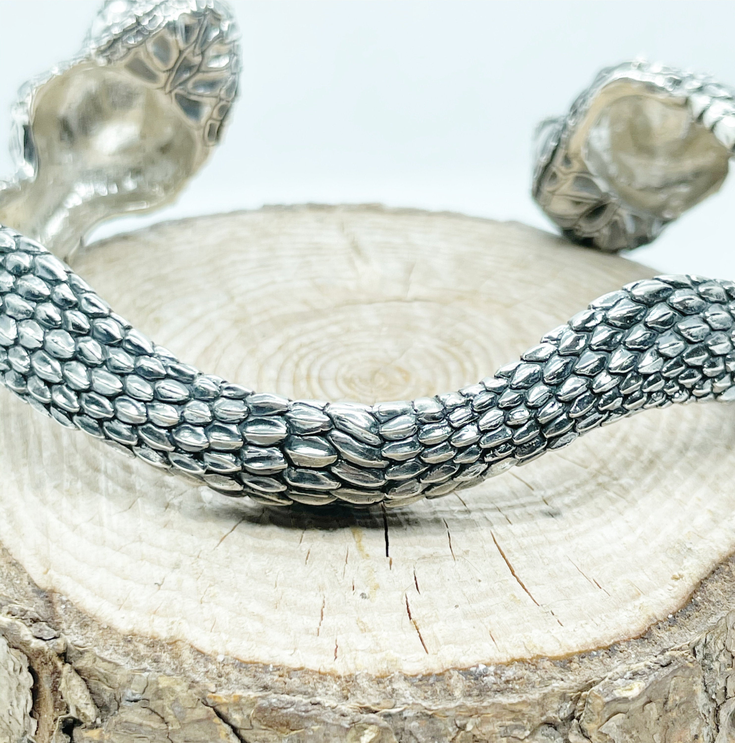 Bracciale rigido Serpente